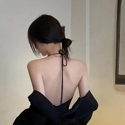与爱同居